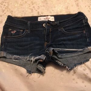 Hollister dark denim short